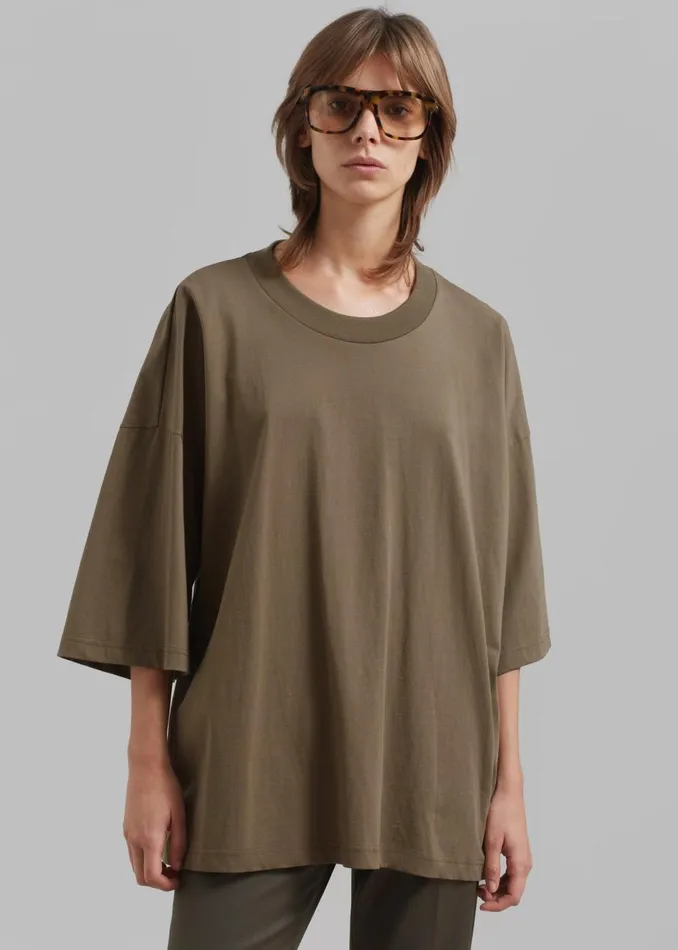 Women The Frankie Shop Tops Harlow Oversized Tee Olive