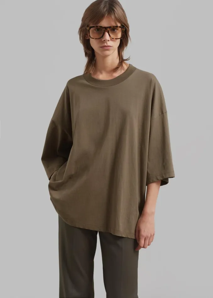 Women The Frankie Shop Tops Harlow Oversized Tee Olive