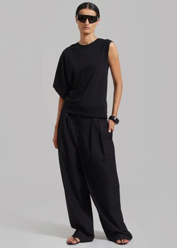 Women The Frankie Shop Tops Harper One Sleeve Top Black