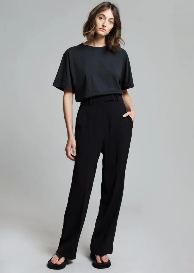 Women The Frankie Shop Tops Lilou Simple Tee Black