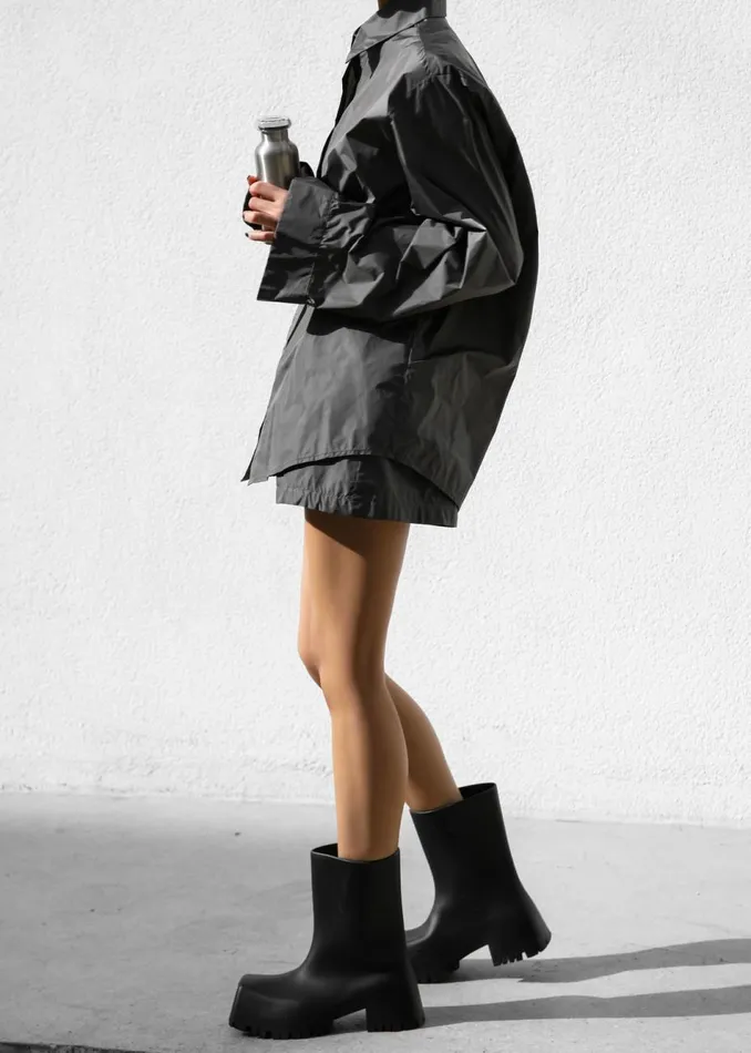 Women The Frankie Shop Tops Lucy Open Back Oversized Shirt Charcoal