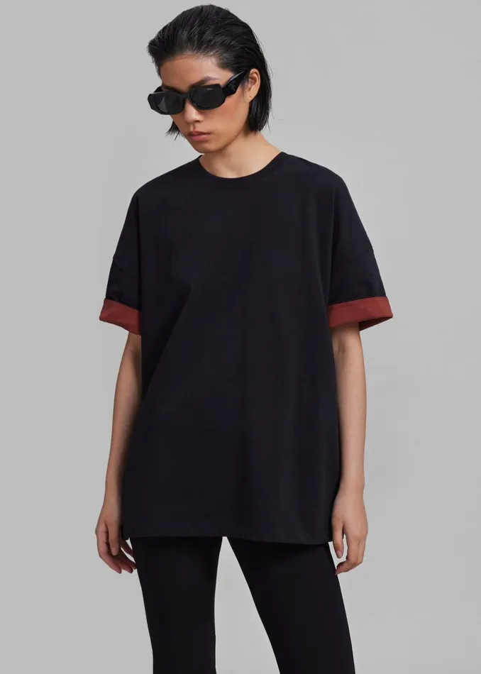Women The Frankie Shop Tops Mani Roll Up Sleeve Tee Blackred