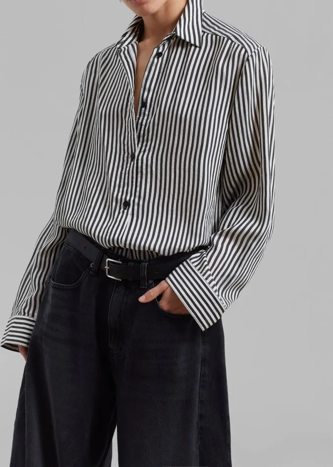 Women The Frankie Shop Tops Matteau Classic Contrast Stripe Shirt Ink Stripe