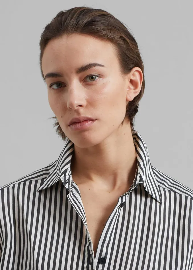 Women The Frankie Shop Tops Matteau Classic Contrast Stripe Shirt Ink Stripe