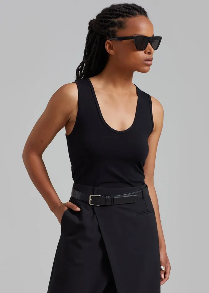 Women The Frankie Shop Tops Matteau Deep U Tank Black