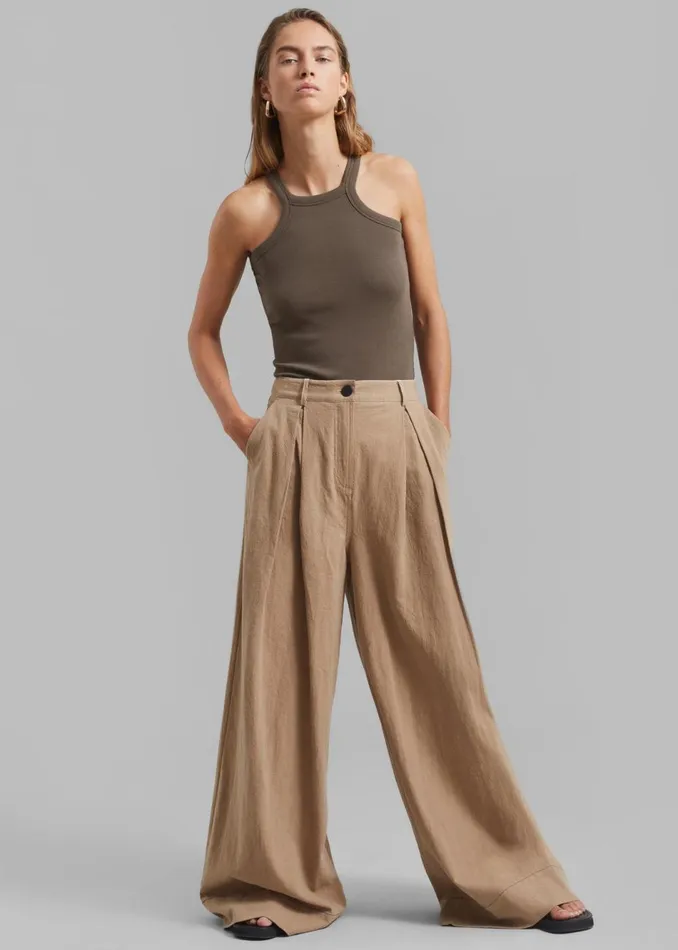 Women The Frankie Shop Tops Omi Halter Tank Top Brown