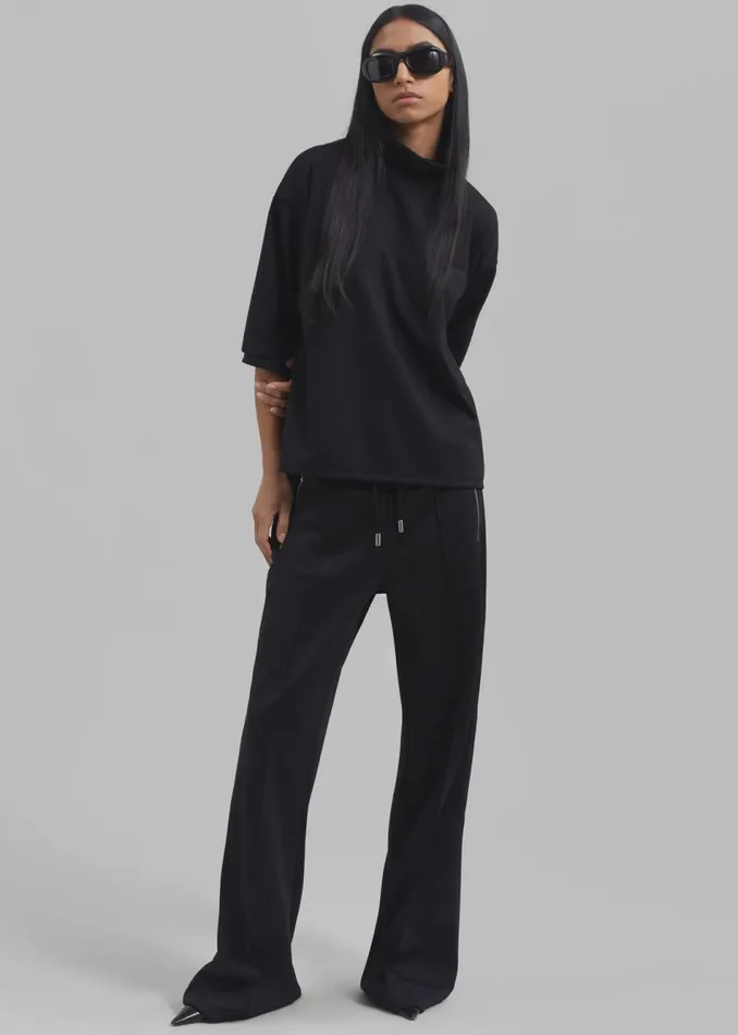 Women The Frankie Shop Tops Shiloh Oversized Top Black