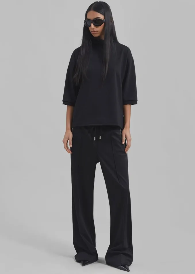 Women The Frankie Shop Tops Shiloh Oversized Top Black