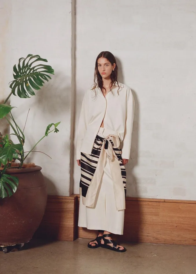 Women The Frankie Shop Tops Solaqua The Amelie Shirt Ivory