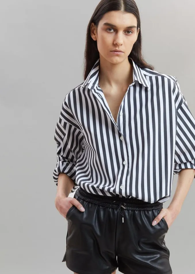 Women The Frankie Shop Tops Sylvia Striped Oxford Shirt Faded Blackwhite