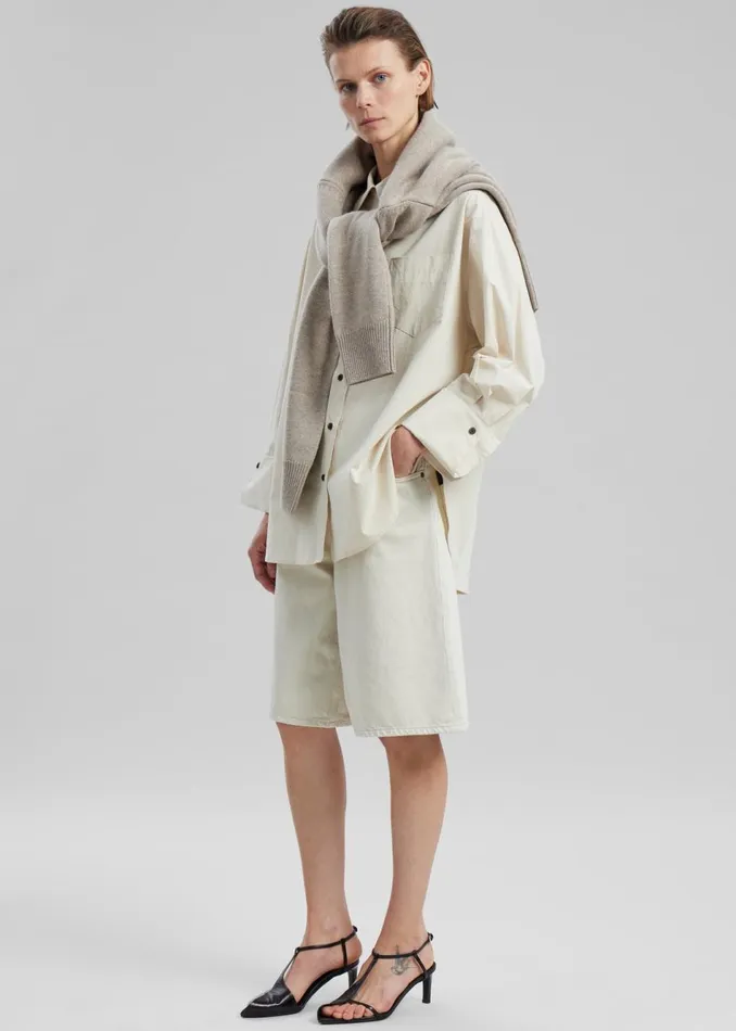 Women The Frankie Shop Tops Zuri Boxy Button Up Shirt Cream