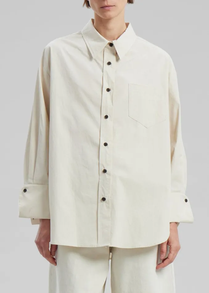 Women The Frankie Shop Tops Zuri Boxy Button Up Shirt Cream